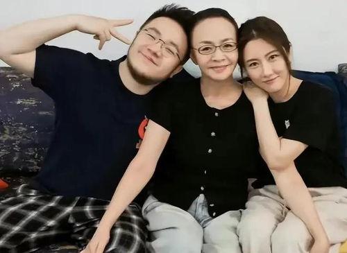 八卦娱乐吃瓜直播间,揭秘娱乐圈幕后故事，带你领略明星真实生活